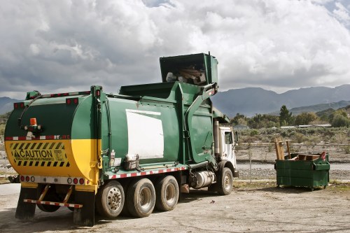 Benefits of choosing Sam Trash Solutions for waste management